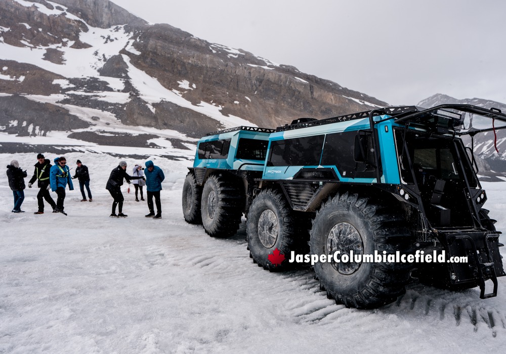 Exploring Athabasca Glacier by Fat Truck Ice Odyssey